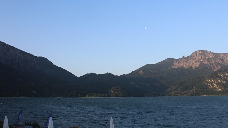 Webcam dom 15.06.2025